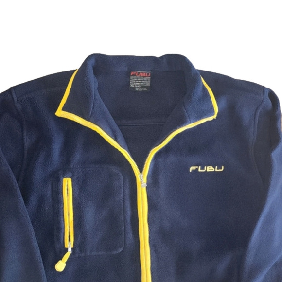 𝅺fubu Sports Vintage Men's Sweatshirt in Blue and Yellow - Picture 4 of 7